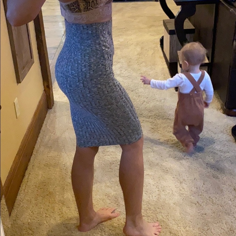Grey Knit Pencil Skirt
